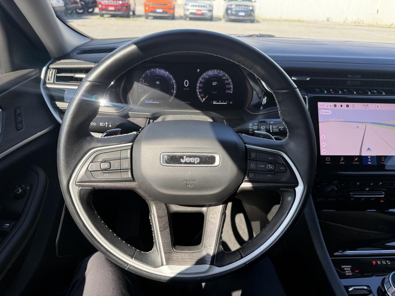 2022 Jeep Grand Cherokee Limited - Extended Warranty to 06/27 - Lux Tech II Photo