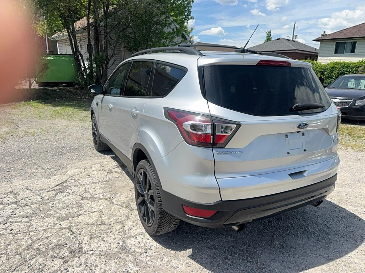 2017 Ford Escape SE Photo4
