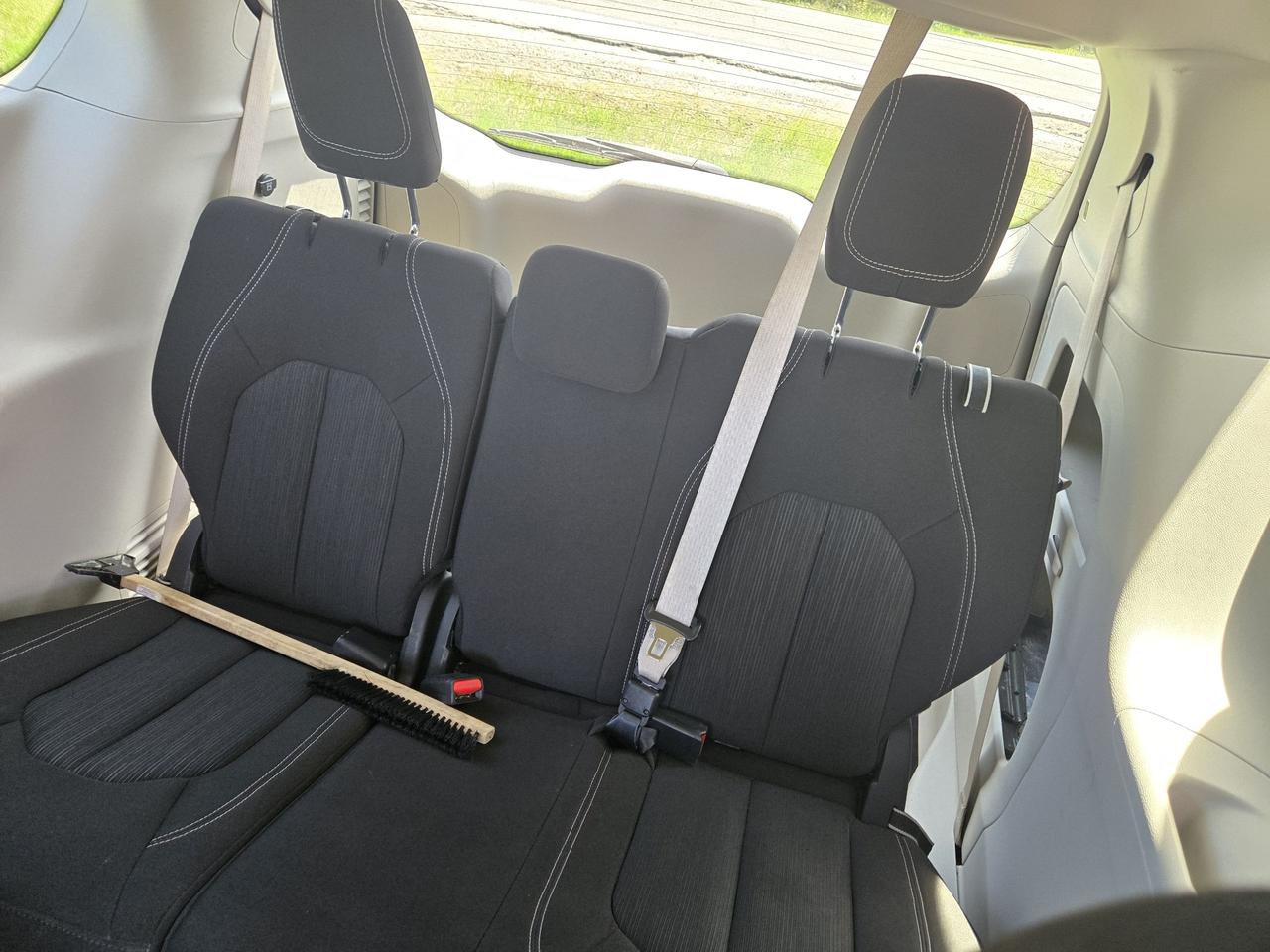 2024 Chrysler Grand Caravan SXT Photo