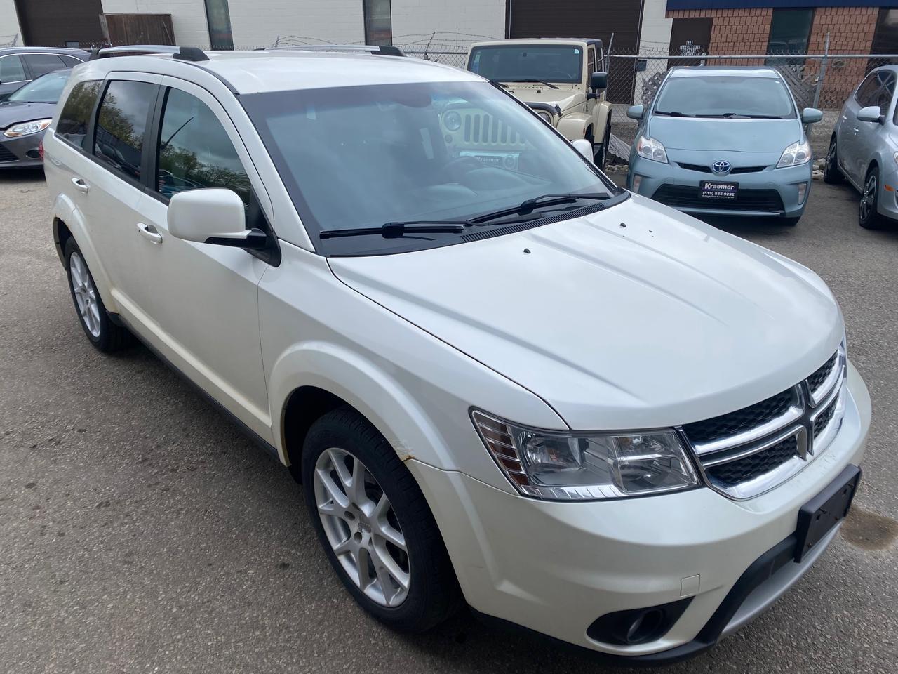 2015 Dodge Journey Limited Photo3
