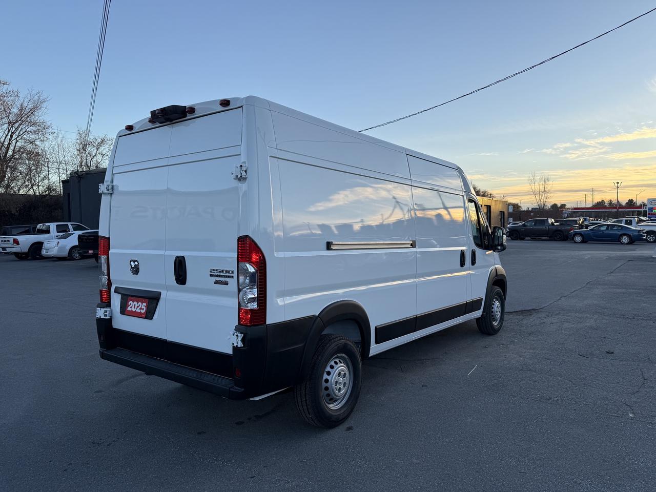 2025 RAM 2500 ProMaster PROMASTER 159" WB HIGH ROOF Photo4