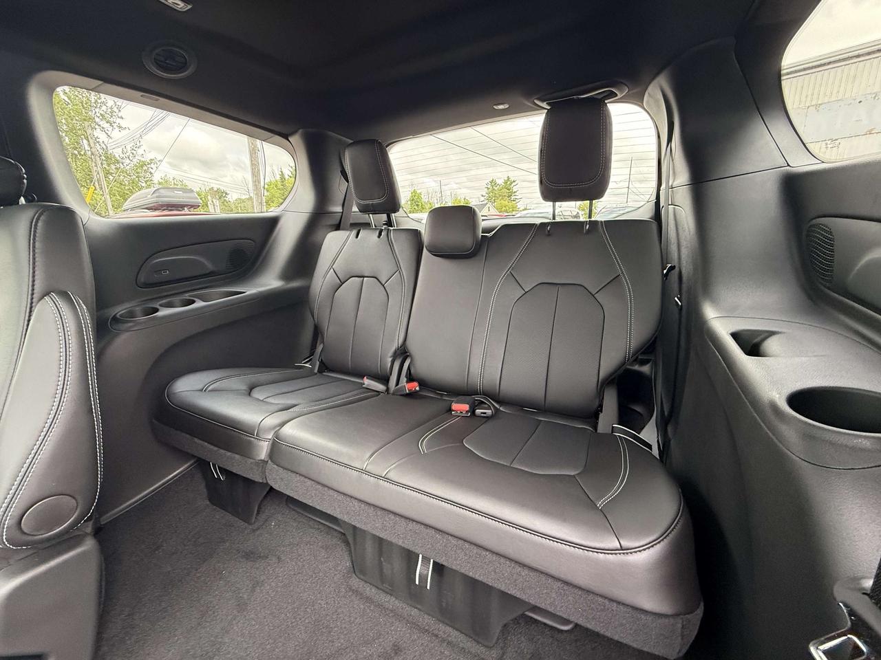 2026 Chrysler Pacifica 100th Anniversary AWD Photo