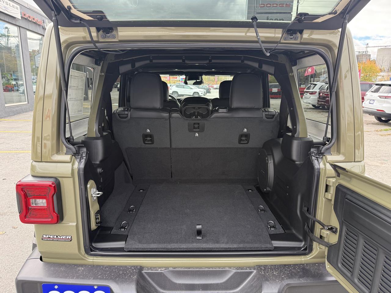 2026 Jeep Wrangler Sahara 4X4 4 Door - Sky Top! Photo