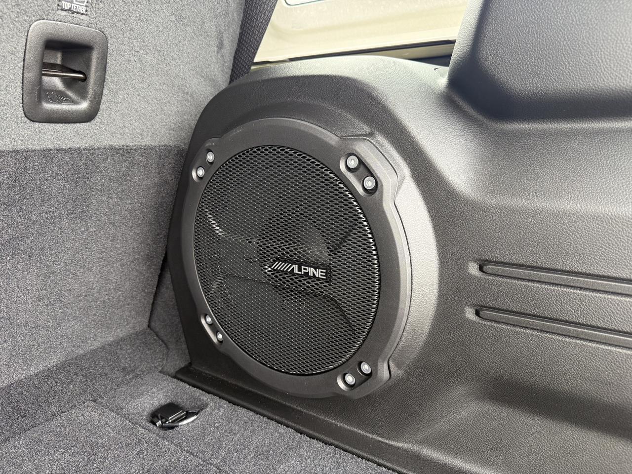 2026 Jeep Wrangler Sahara 4X4 4 Door - Sky Top! Photo