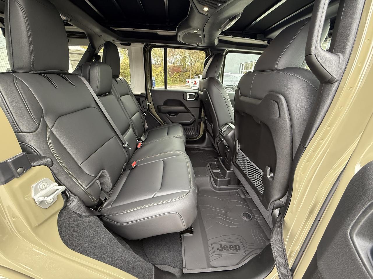 2026 Jeep Wrangler Sahara 4X4 4 Door - Sky Top! Photo