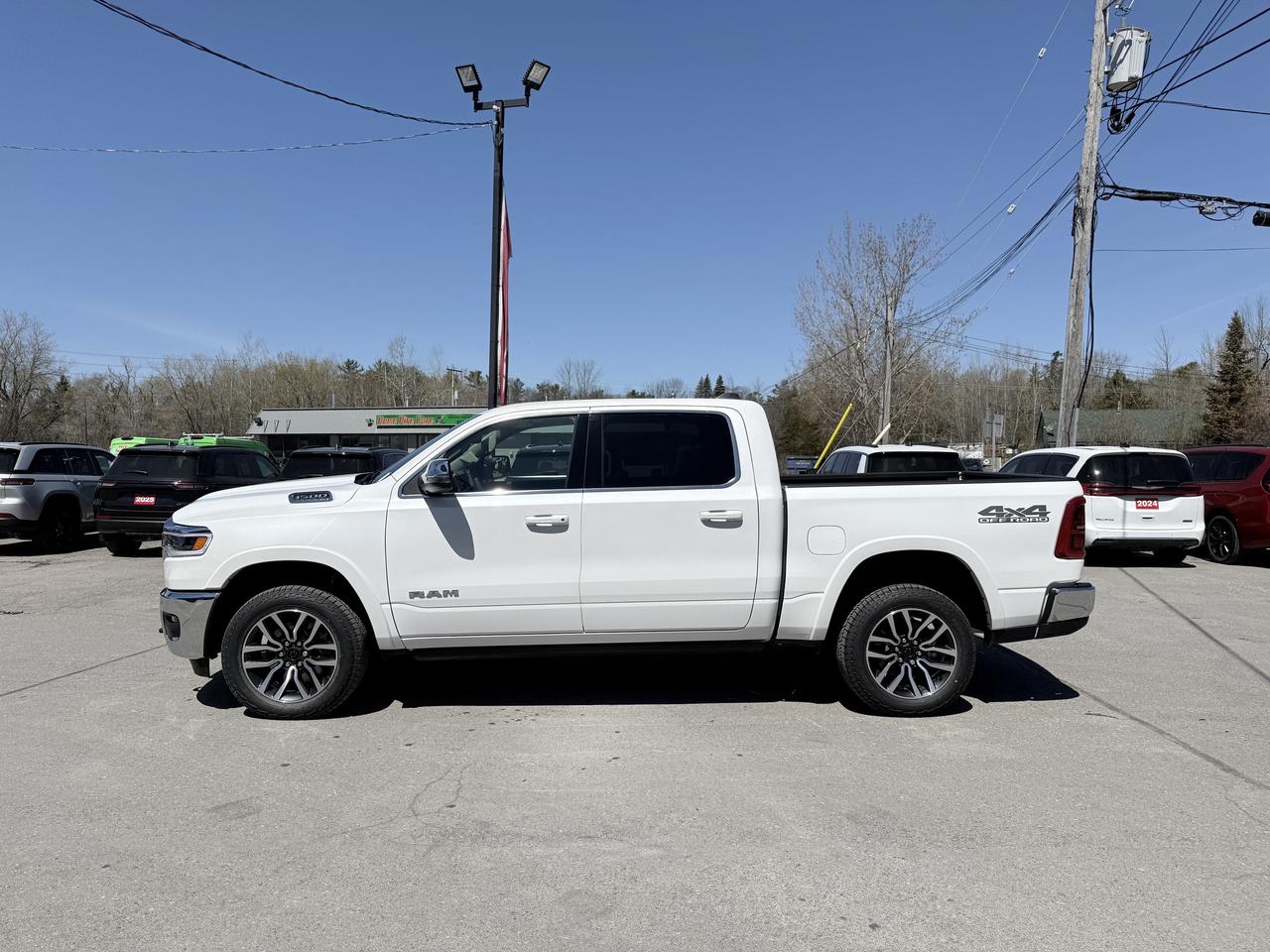 2026 RAM 1500 Longhorn Crew Cab 4X4 - H/O Engine Photo1