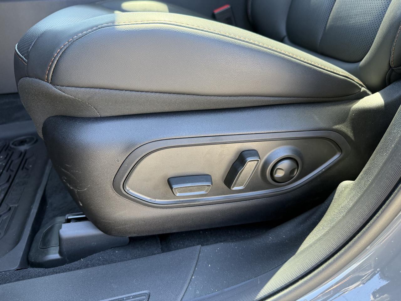 2026 Jeep Cherokee Limited 4X4 Photo