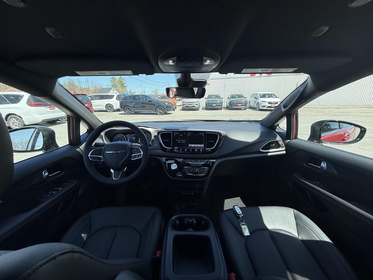 2026 Dodge Grand Caravan SXT Photo