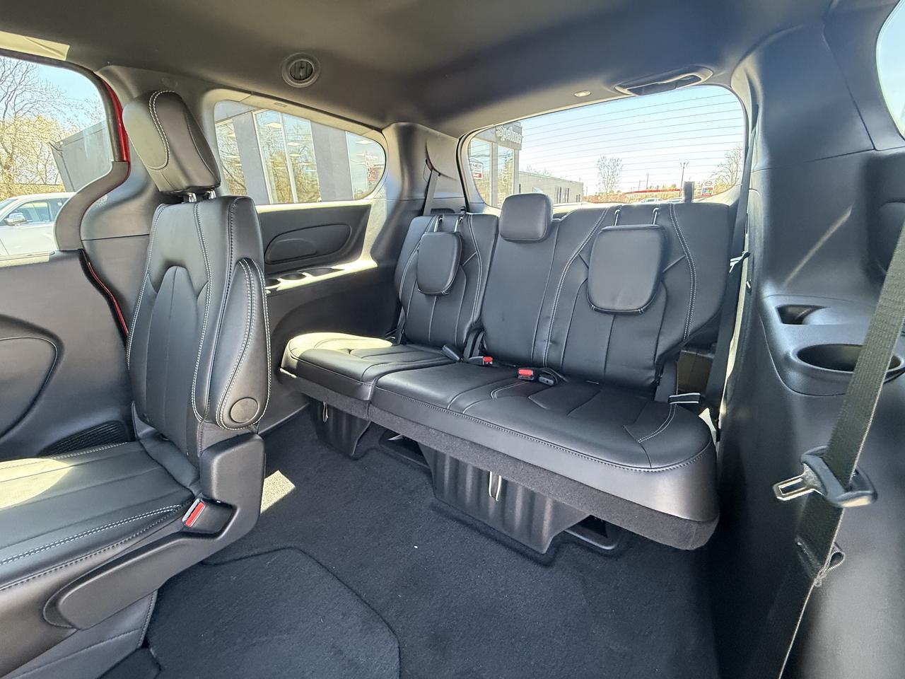 2026 Dodge Grand Caravan SXT Photo