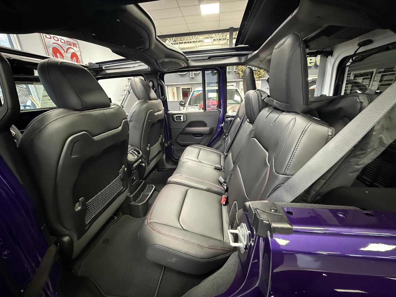 2026 Jeep Wrangler Rubicon X 4x4 Photo