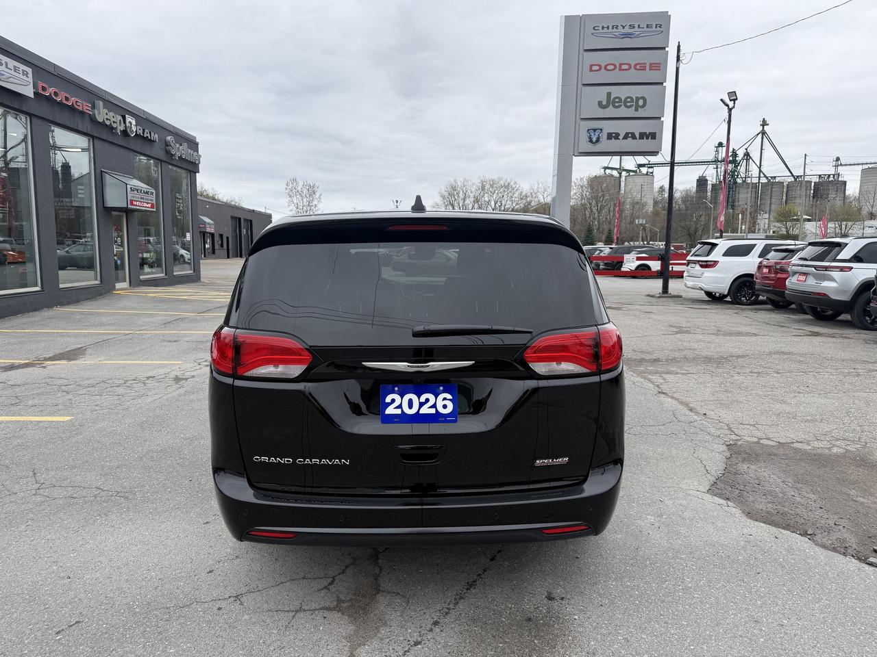 2026 Dodge Grand Caravan SXT Photo