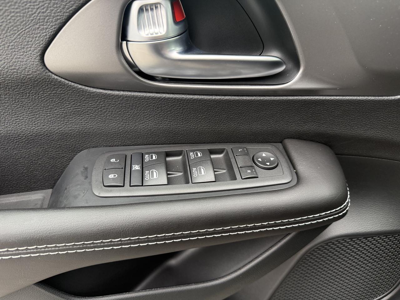 2026 Dodge Grand Caravan SXT Photo