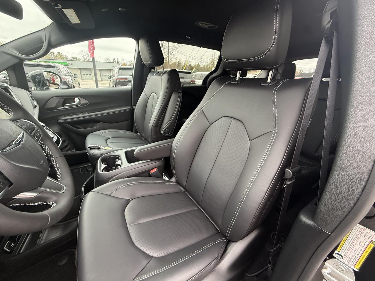 2026 Dodge Grand Caravan SXT Photo