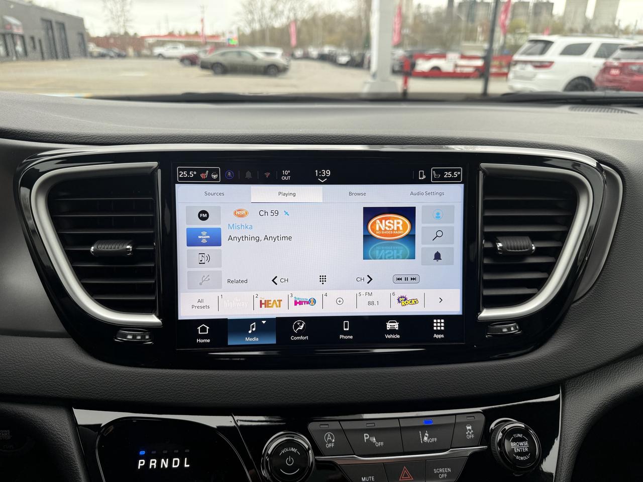 2026 Dodge Grand Caravan SXT Photo