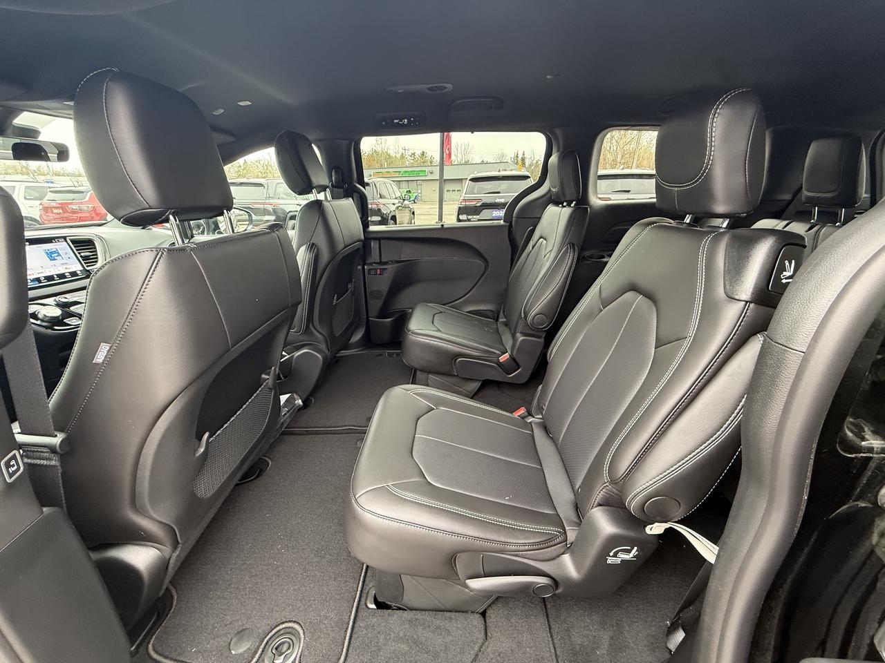 2026 Dodge Grand Caravan SXT Photo