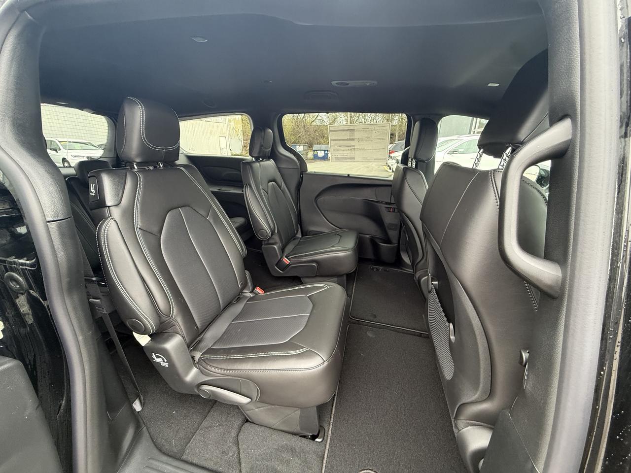 2026 Dodge Grand Caravan SXT Photo