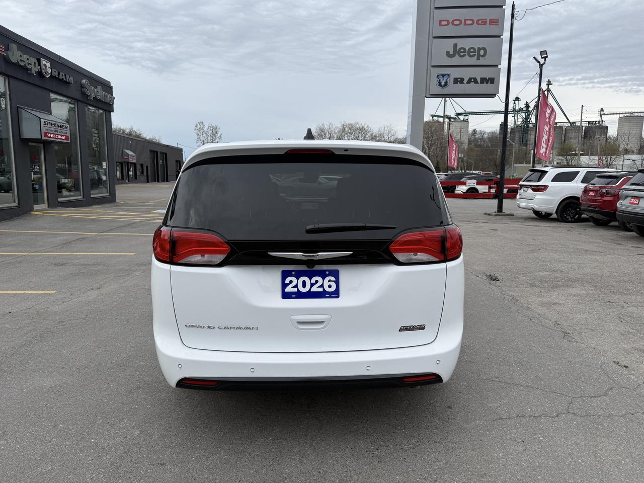 2026 Dodge Grand Caravan SXT Photo