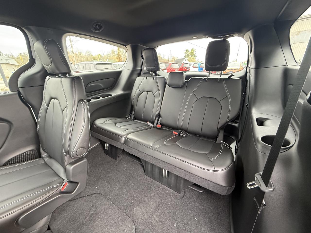 2026 Dodge Grand Caravan SXT Photo