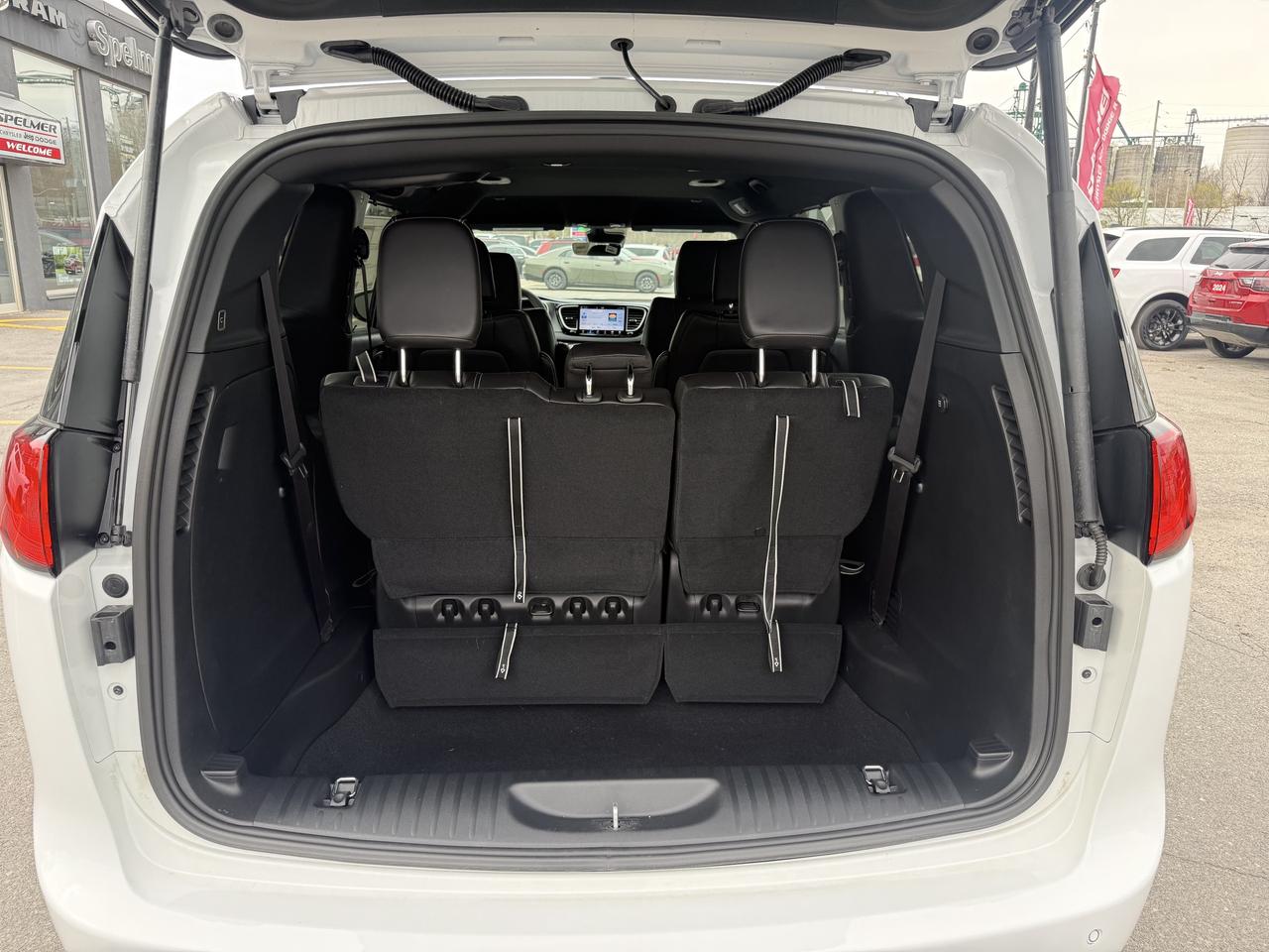 2026 Dodge Grand Caravan SXT Photo