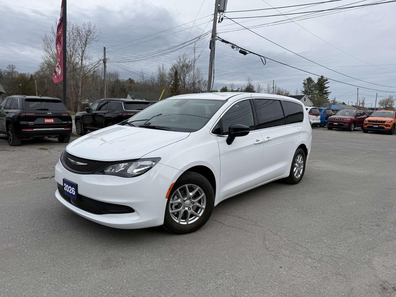 2026 CHRYSLER GRAND CARAVAN SXT.  3.6L PENTASTAR ENGINE WITH 9 SPEED AUTO TRANSMISSION.  POWER LIFTGATE, POWER SLIDING DOORS, HEATED SEATS & STEERING WHEEL, LANE DEPARTURE WARNING WITH LANE KEEP ASSIST, BLIND SPOT MONITOR WITH REAR CROSS PATH DETECTION, ADAPTIVE CRUISE CONTROL, REAR PARK ASSIST, REMOTE START, TRI-ZONE CLIMATE CONTROL, STOWNGO SEATS, 10.1" SCREEN WITH APPLE CARPLAY OR ANDROID AUTO, 2ND ROW WINDOW SHADES, & MORE!  ONLY HST EXTRA.  *ADVERTISED FINANCE PAYMENT IS PRE-TAX OVER 96 MONTHS WEEKLY AT 5.29%, WITH $0 DOWN, OAC.