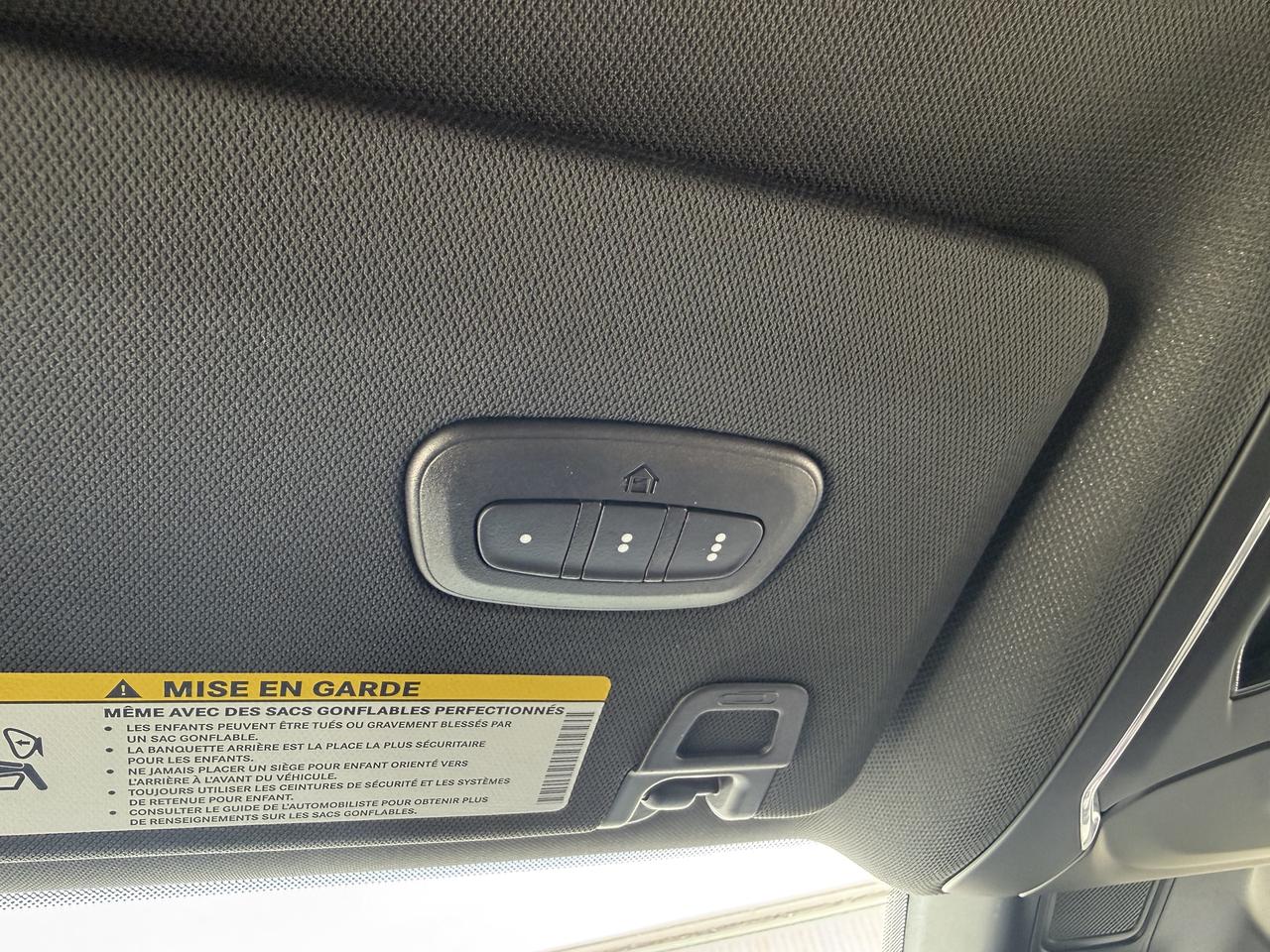 2025 Jeep Grand Cherokee LIMITED- PANOROOF-NAV- COOLED SEATS Photo