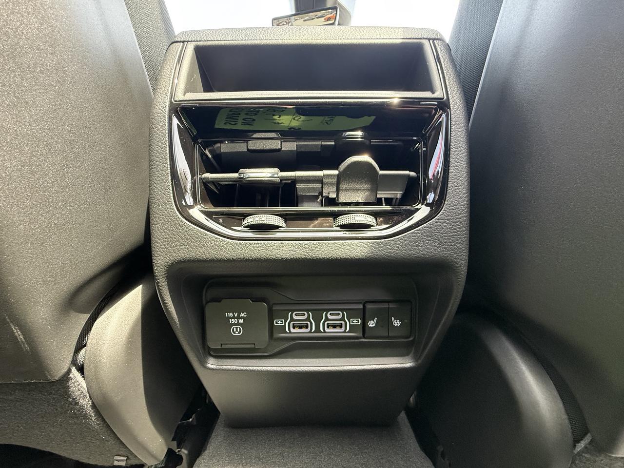 2025 Jeep Grand Cherokee LIMITED- PANOROOF-NAV- COOLED SEATS Photo