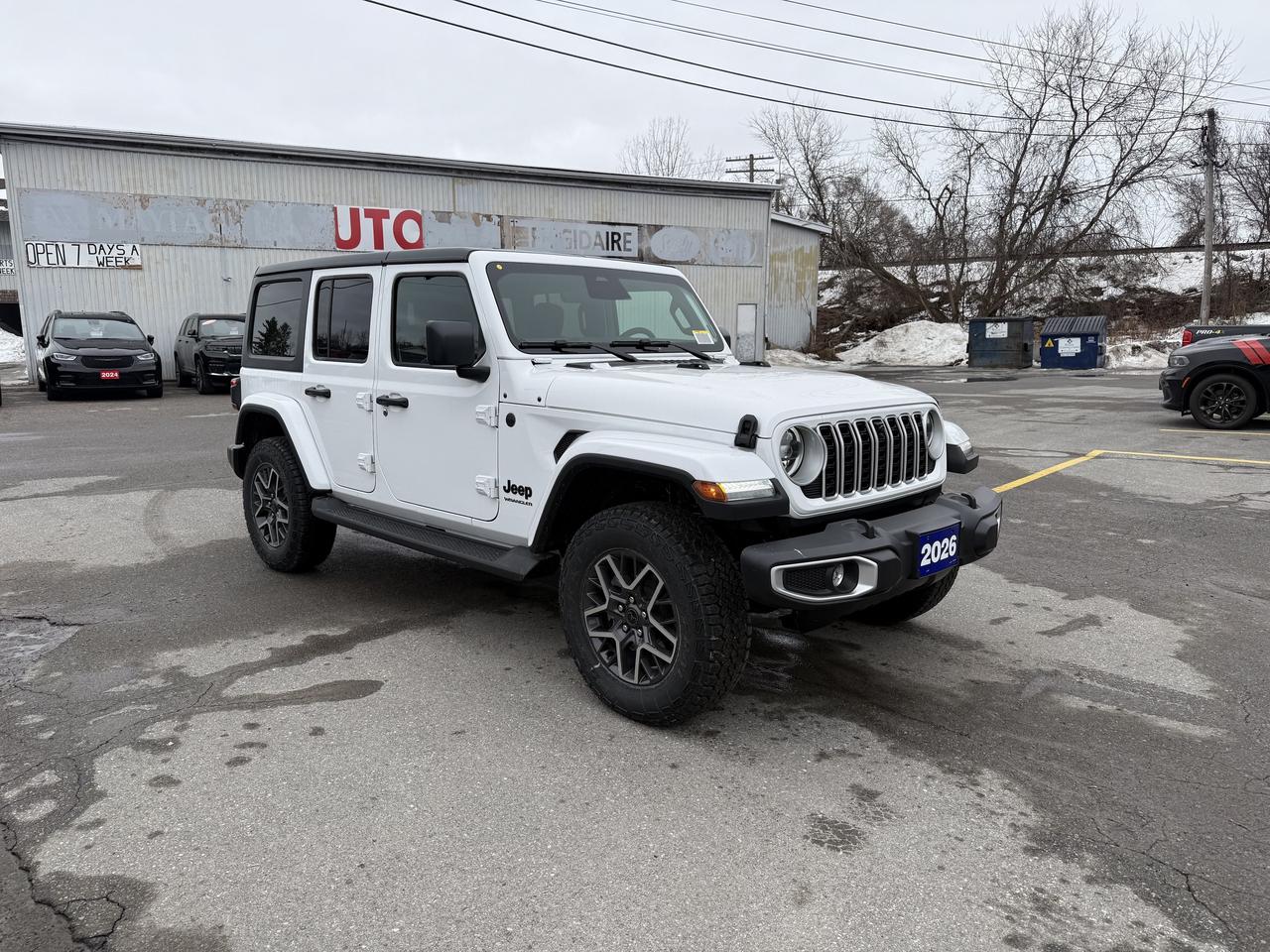 2026 Jeep Wrangler Sahara 4X4 - Mckinley Leather Seats! Photo