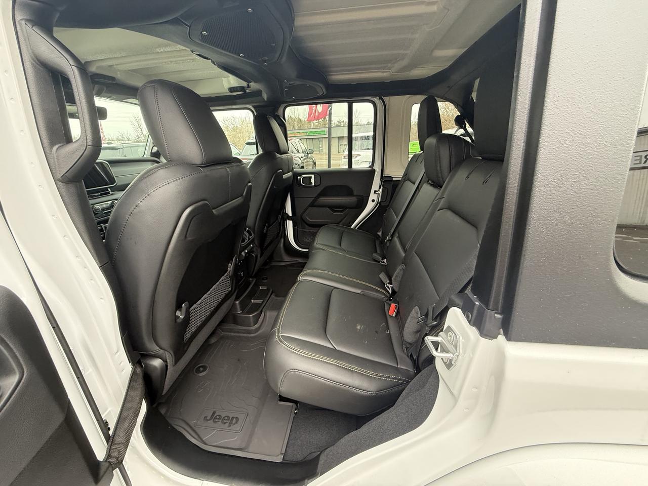 2026 Jeep Wrangler Sahara 4X4 - Mckinley Leather Seats! Photo