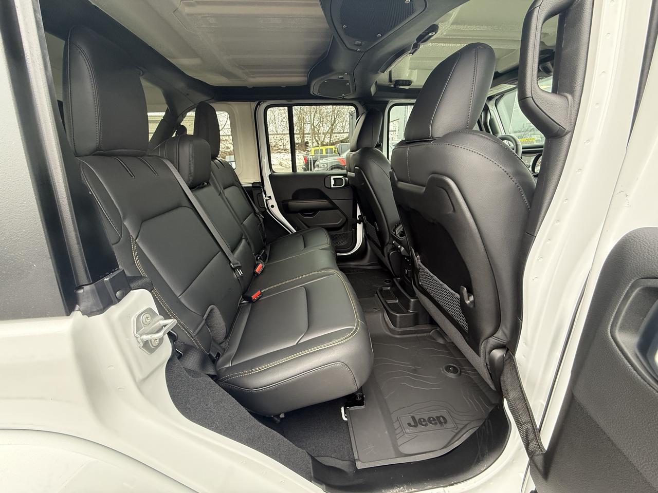 2026 Jeep Wrangler Sahara 4X4 - Mckinley Leather Seats! Photo