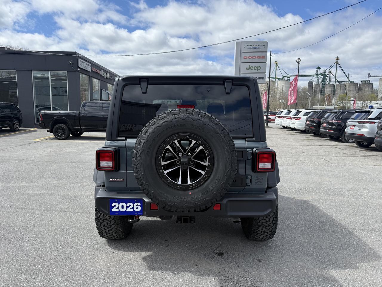 2026 Jeep Wrangler 35 INCH TIRES - HEATED LEATHER - SPORTY SHORTY!!! Photo