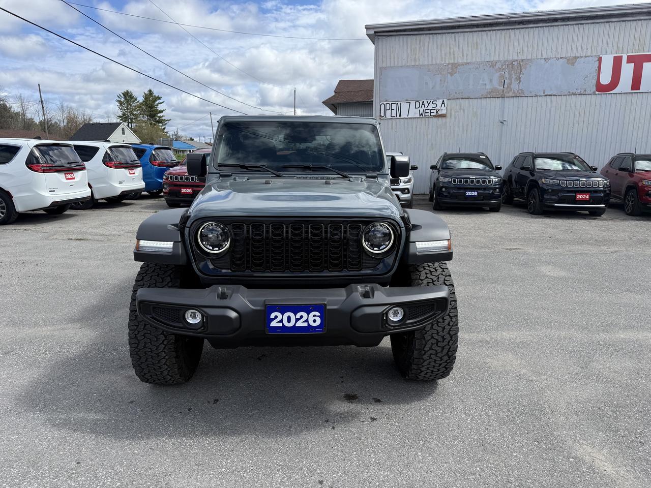 2026 Jeep Wrangler 35 INCH TIRES - HEATED LEATHER - SPORTY SHORTY!!! Photo