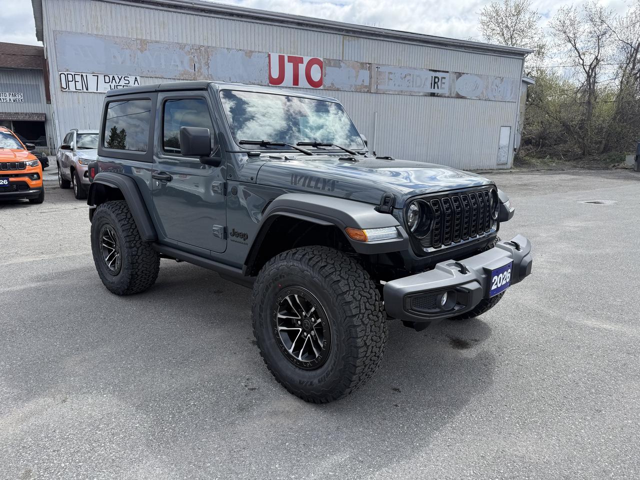 2026 Jeep Wrangler 35 INCH TIRES - HEATED LEATHER - SPORTY SHORTY!!! Photo
