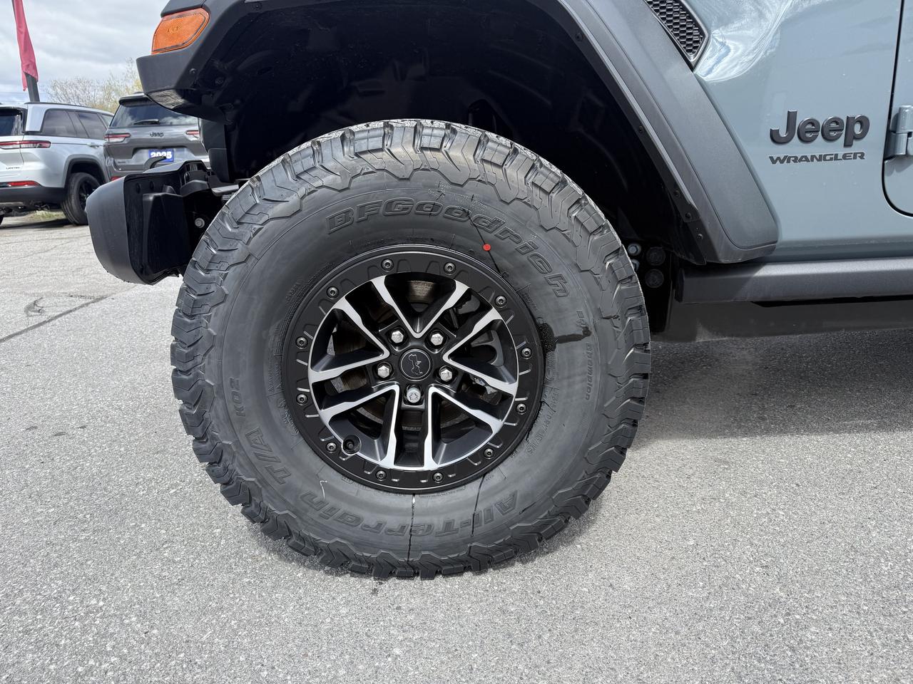 2026 Jeep Wrangler 35 INCH TIRES - HEATED LEATHER - SPORTY SHORTY!!! Photo