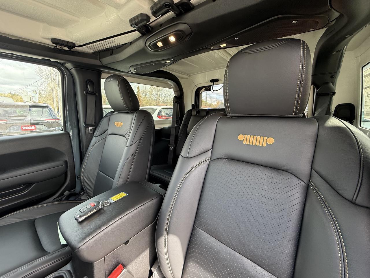 2026 Jeep Wrangler 35 INCH TIRES - HEATED LEATHER - SPORTY SHORTY!!! Photo