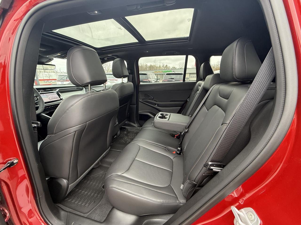 2026 Jeep Cherokee Limited 4X4 Photo
