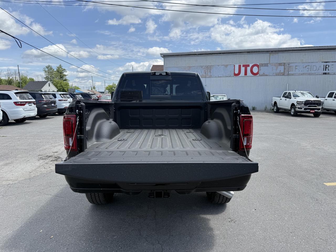 2026 RAM 2500 Big Horn Crew Cab 4x4 Photo