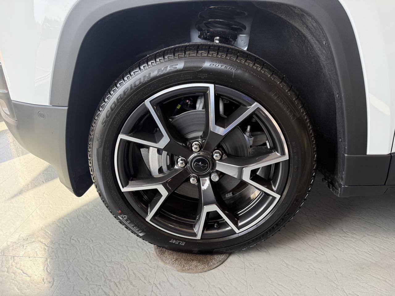 2026 Jeep Cherokee ALL NEW  OVERLAND 4X4 HYBRID. TOP OF THE LINE. Photo