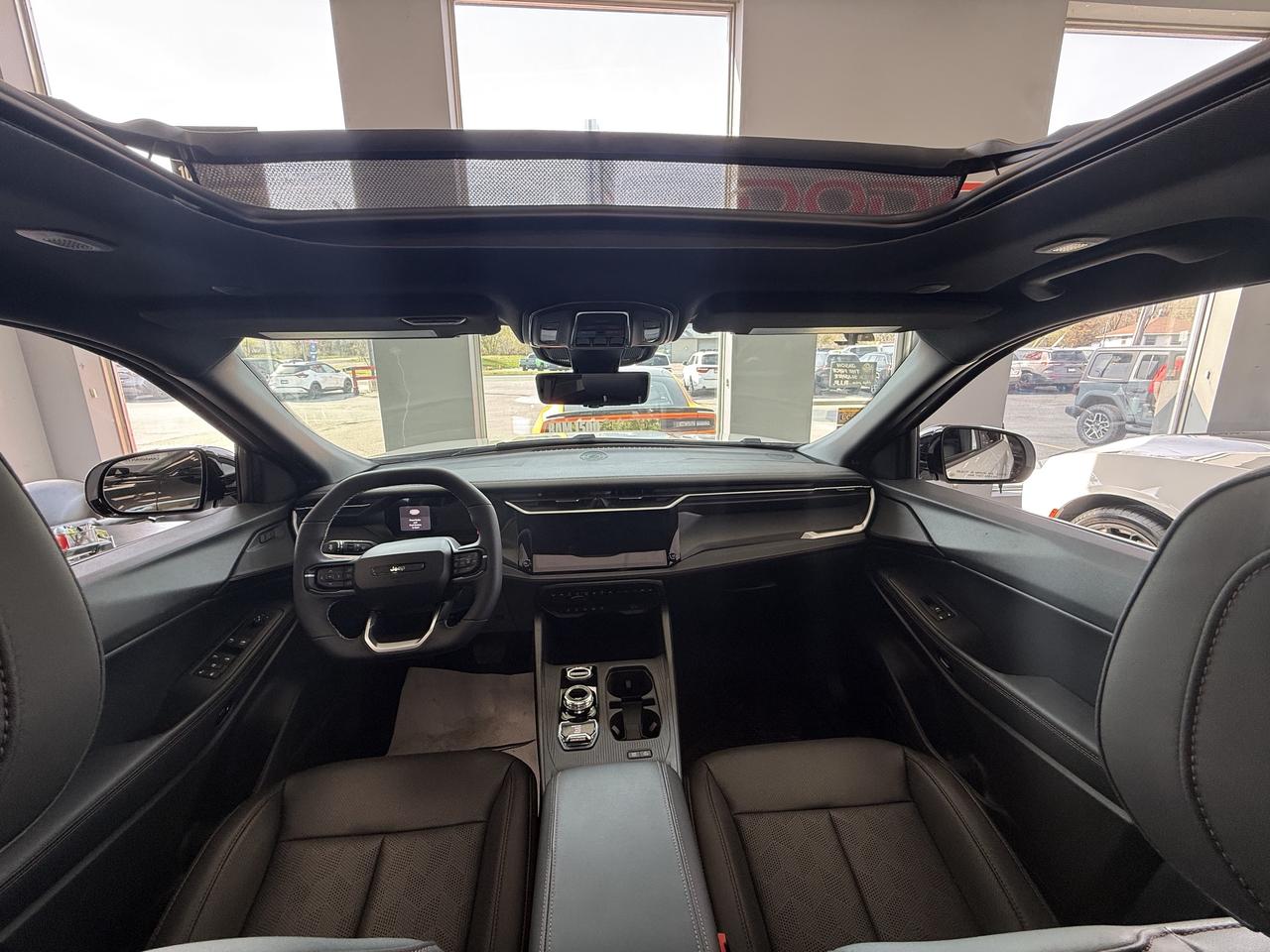 2026 Jeep Cherokee ALL NEW  OVERLAND 4X4 HYBRID. TOP OF THE LINE. Photo