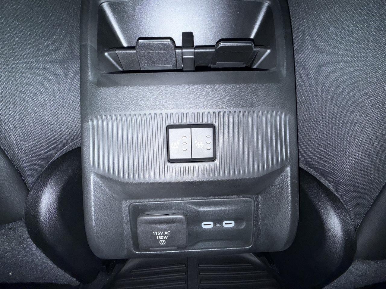 2026 Jeep Cherokee ALL NEW  OVERLAND 4X4 HYBRID. TOP OF THE LINE. Photo