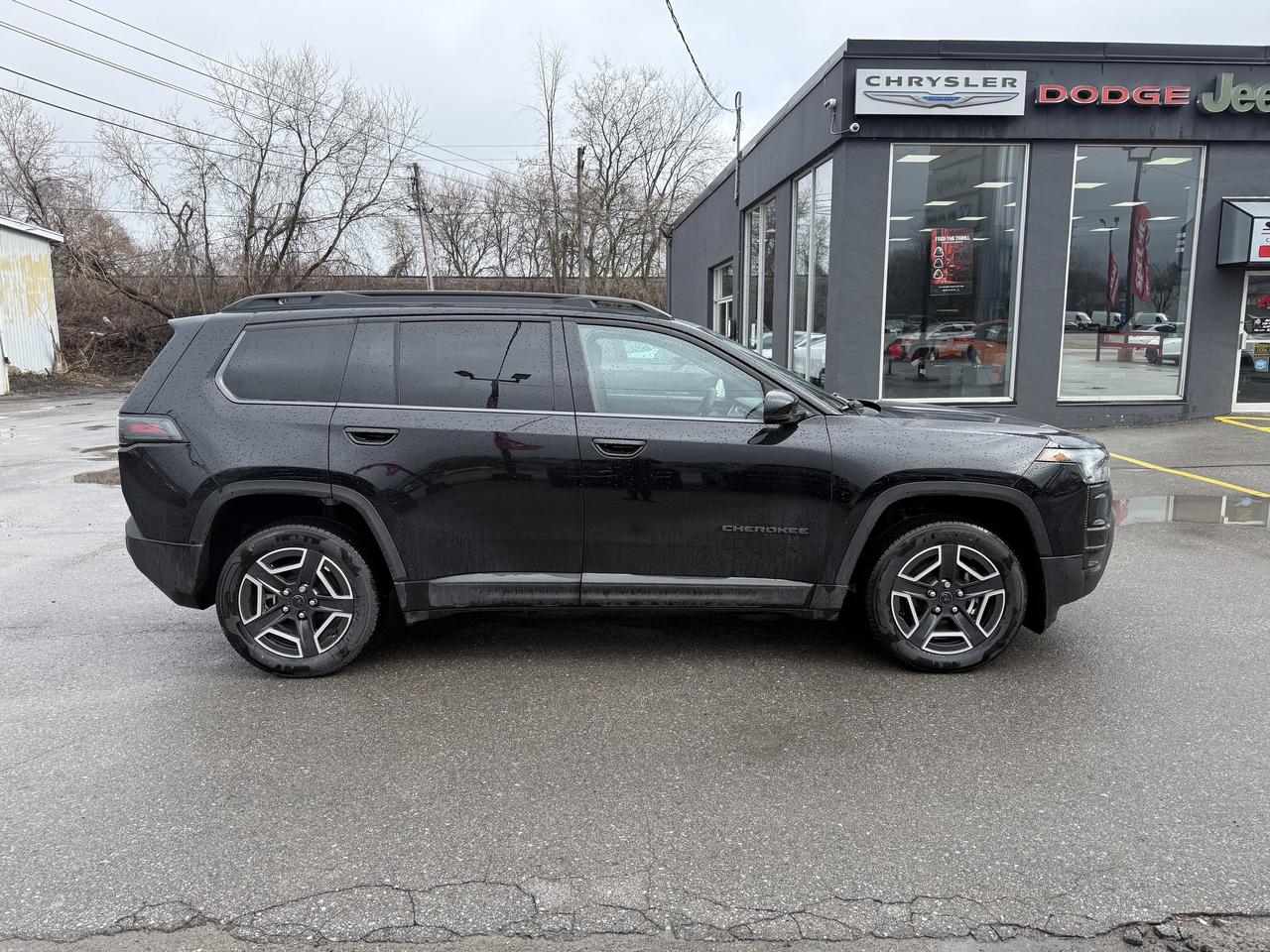2026 Jeep Cherokee Limited 4X4 Photo