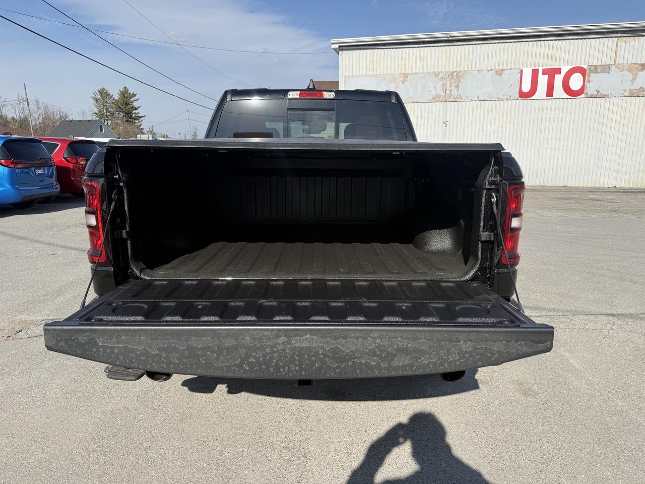 2026 RAM 1500 Rebel CREW CAB 4X4 Photo3