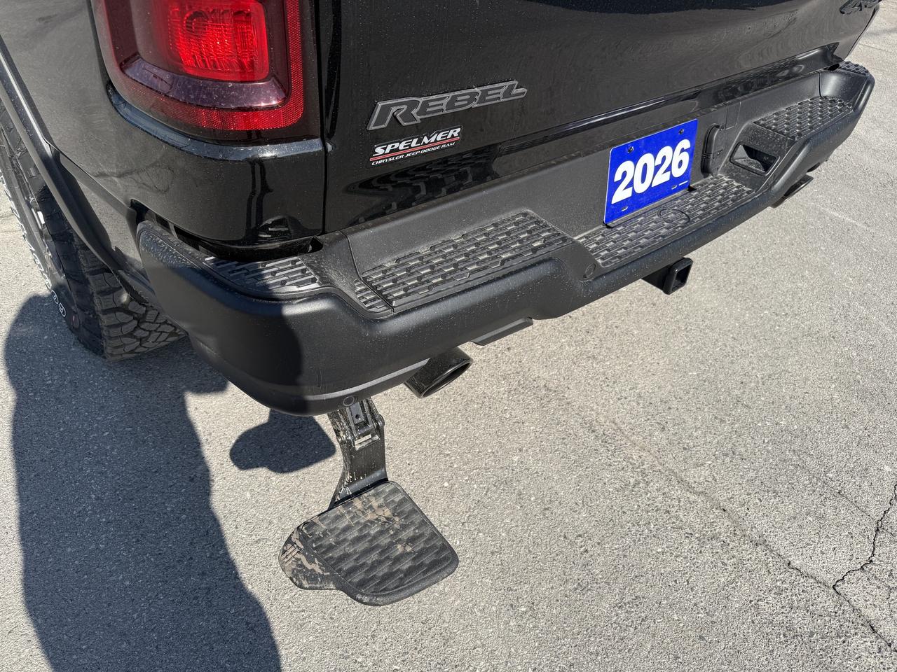2026 RAM 1500 Rebel CREW CAB 4X4 Photo4
