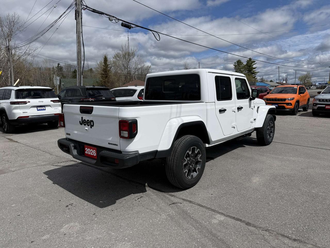 2026 Jeep Gladiator Sahara 4X4 - Spray in bedliner! Photo