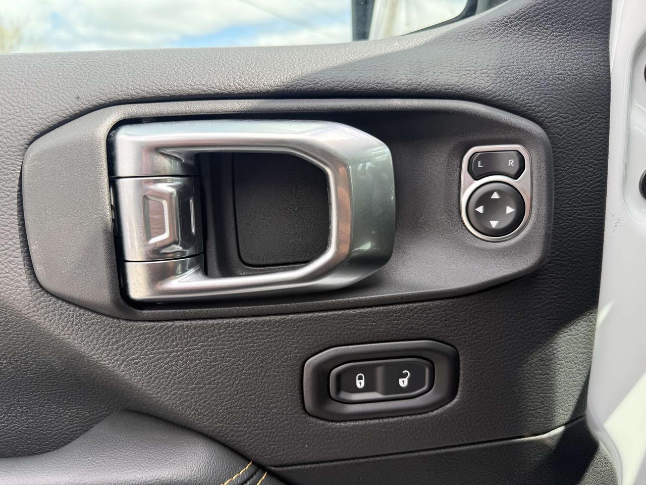 2026 Jeep Gladiator Sahara 4X4 - Spray in bedliner! Photo
