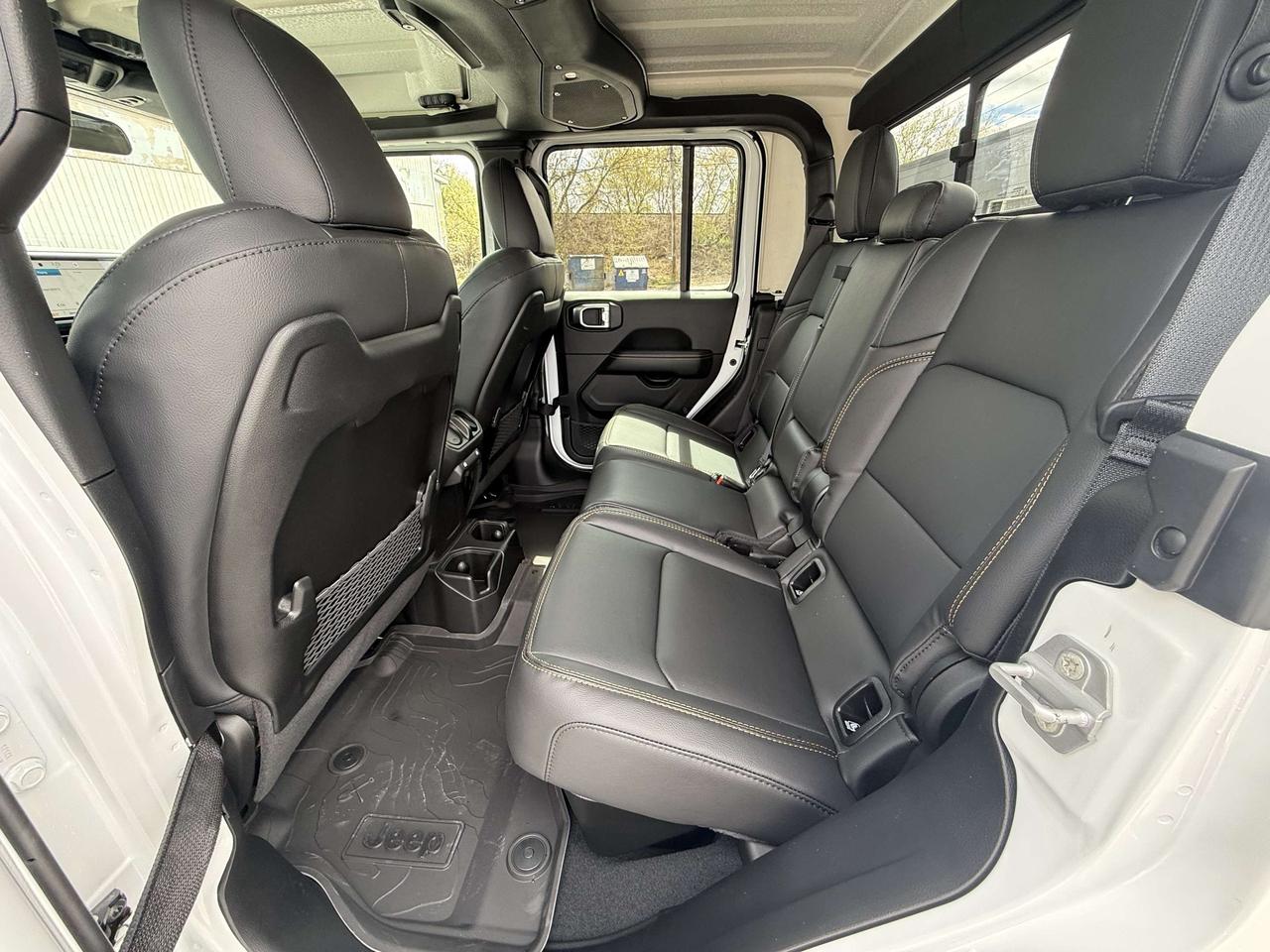 2026 Jeep Gladiator Sahara 4X4 - Spray in bedliner! Photo