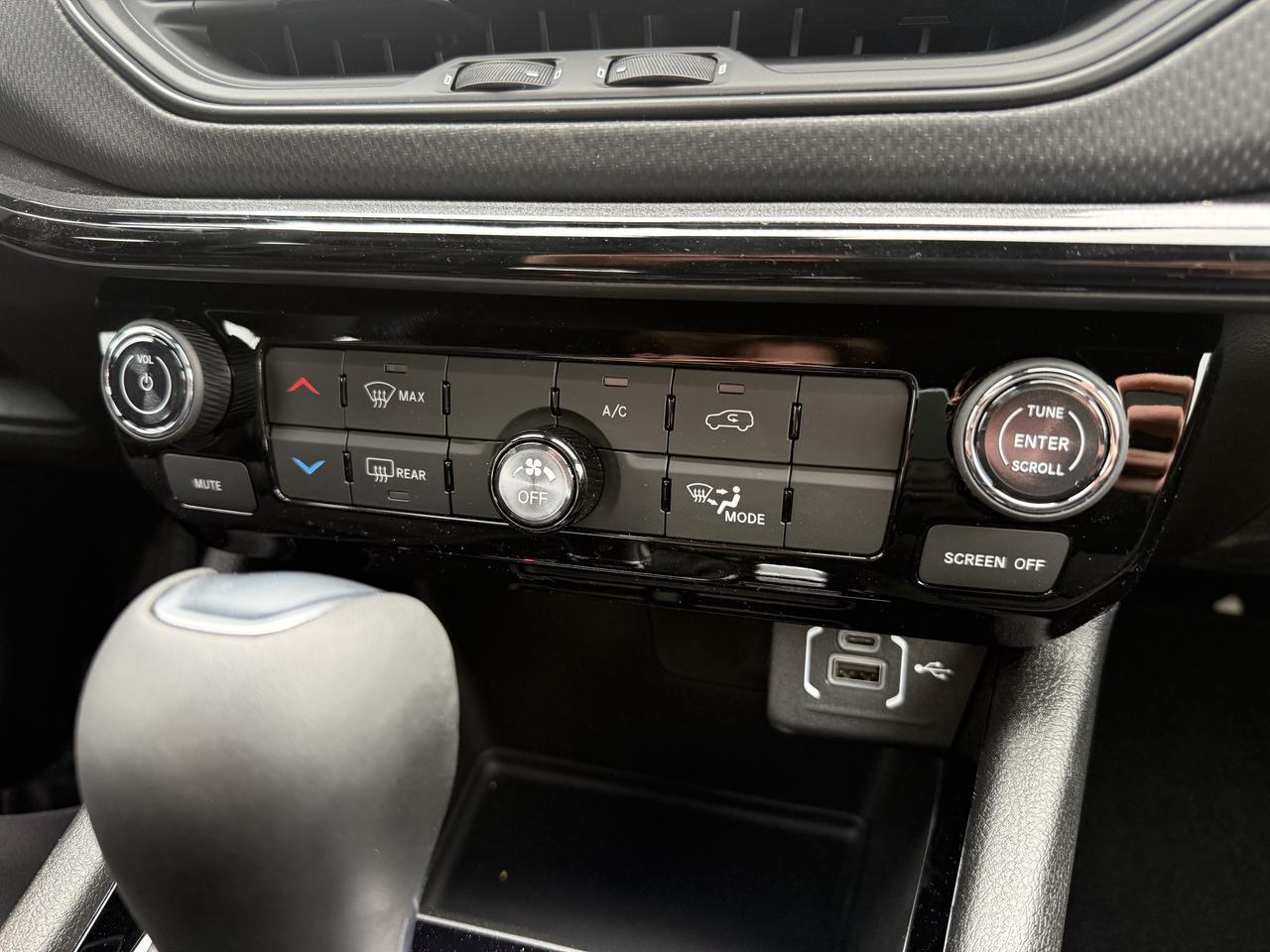 2026 Jeep Compass North ALTITUDE 4X4 Photo