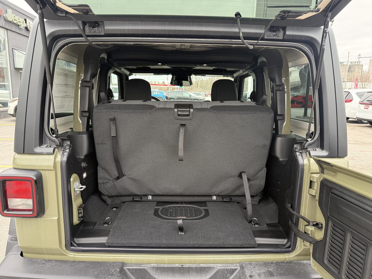 2026 Jeep Wrangler Willys 4X4 - Manual! Photo