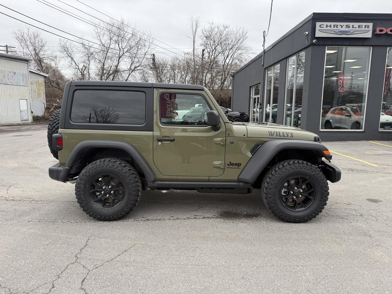 2026 Jeep Wrangler Willys 4X4 - Manual! Photo