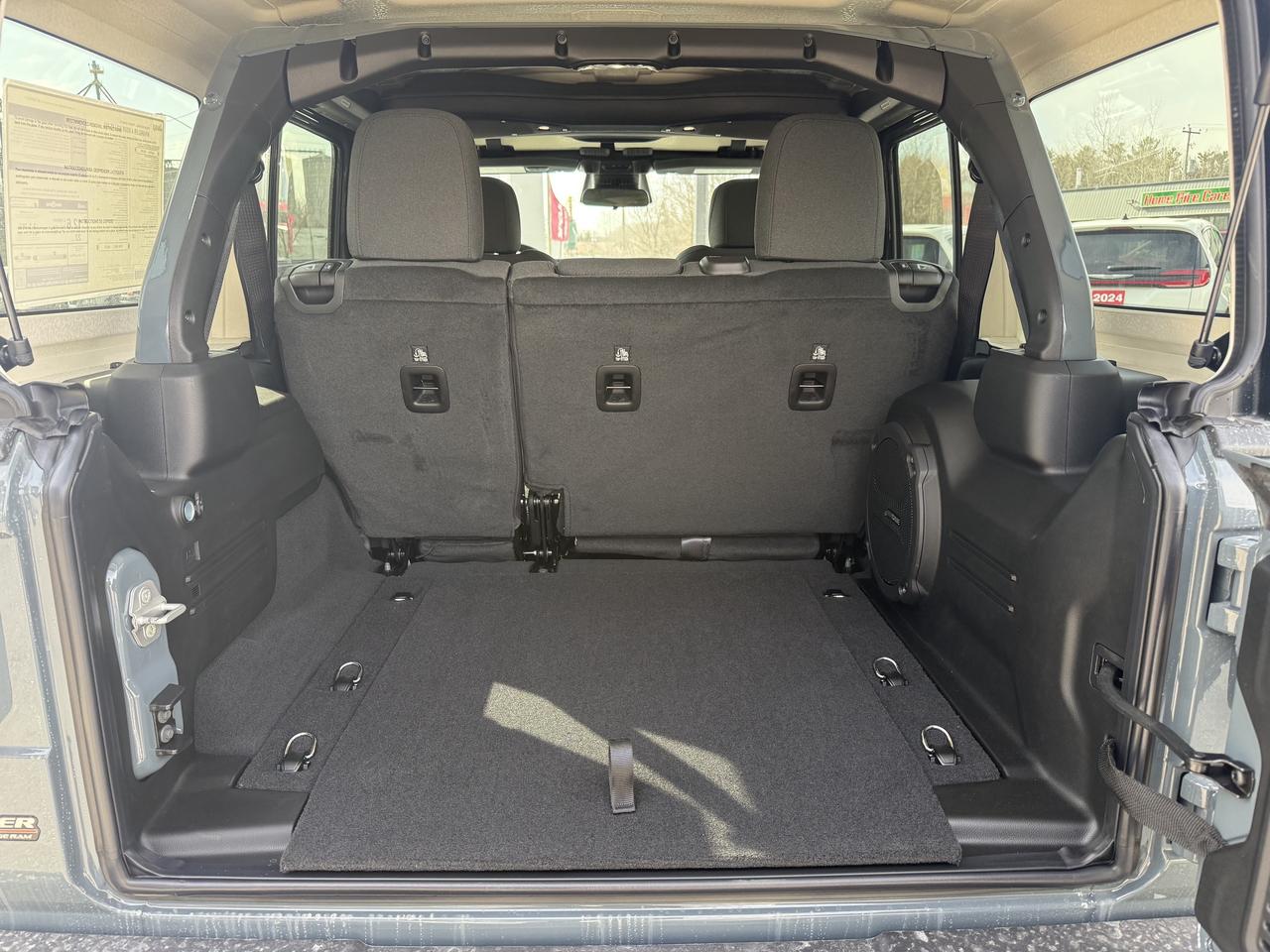 2026 Jeep Wrangler Willys 4 Door 4X4 - Manual! Photo