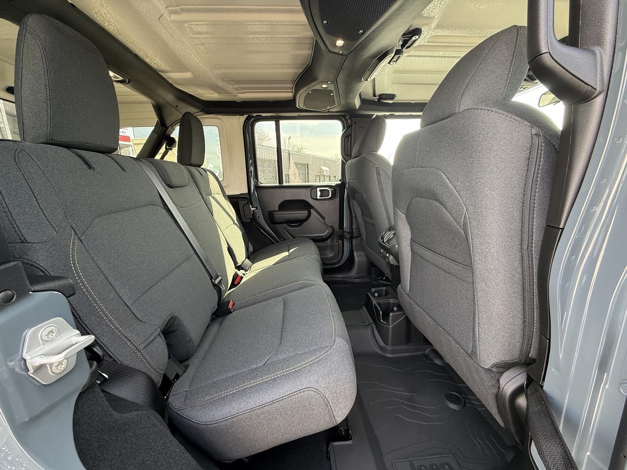 2026 Jeep Wrangler Willys 4 Door 4X4 - Manual! Photo